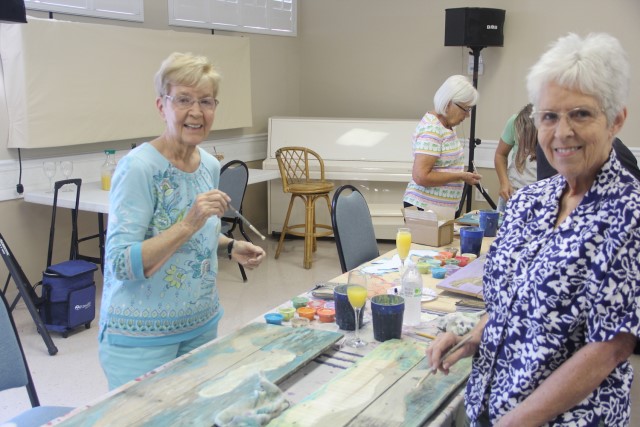 Pallet Painting Party - Slide 7