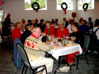 Christmas Dinner 2001 Slide 12