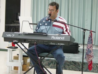Eric Vaughn Performs at Gulf to bay - Slide 13