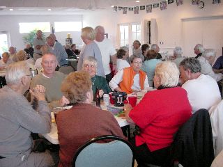 Super Bowl Party 2003 - Slide 18