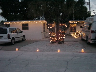 Christmas Luminaries at Gulf to Bay - 2003 - Slide 3