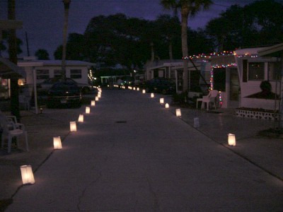 Christmas Luminaries at Gulf to Bay - 2003 - Slide 33