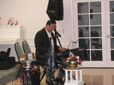 Eric Vaughn's Country Christmas Show - Slide 5