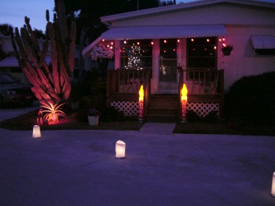Christmas Luminaries at Gulf to Bay - 2003 - Slide 20