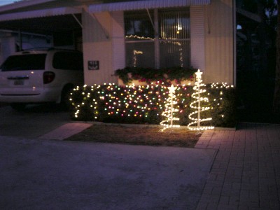 Christmas Luminaries at Gulf to Bay - 2003 - Slide 23