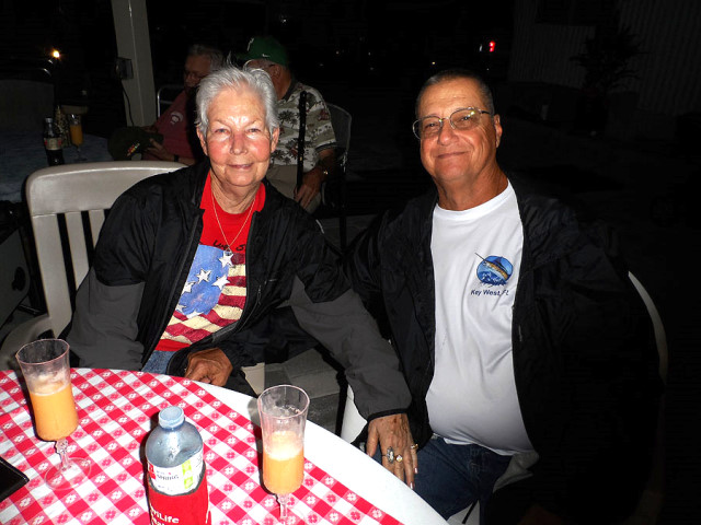 Tree Lighting & Party at the Bay 2019 <br> Photos by Rene Dube - Slide 6