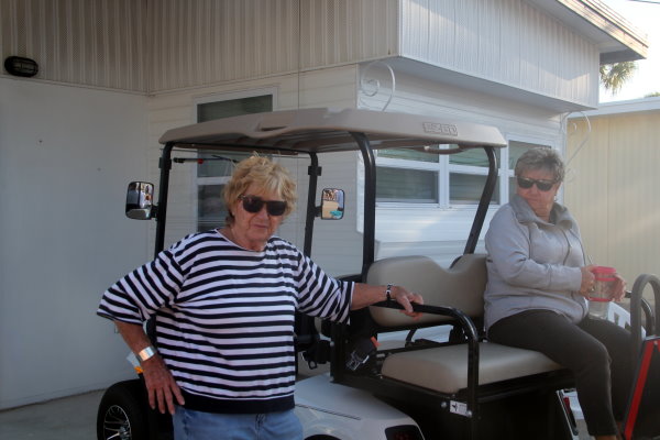 Street Dance on Dije<br>Photos by AnnMarie Miller - Slide 2