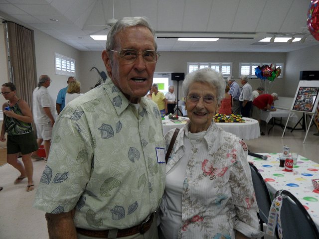 Les Downings 90th birthday Party - Slide 20