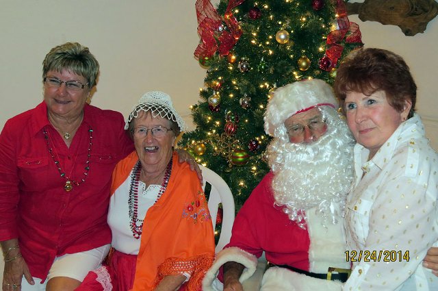 Christmas Eve 2014 <br> Photos by Nora Szabo - Slide 43