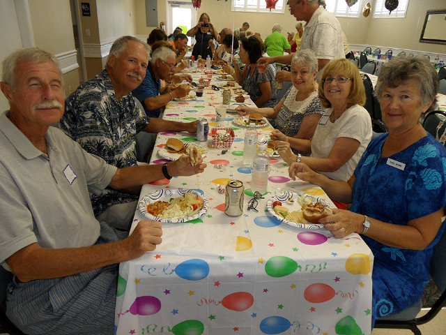 Les Downings 90th birthday Party - Slide 31