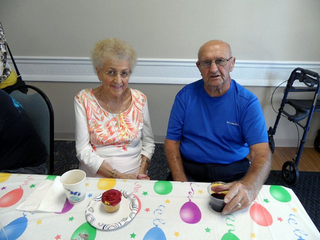 Les Downings 90th birthday Party - Slide 40