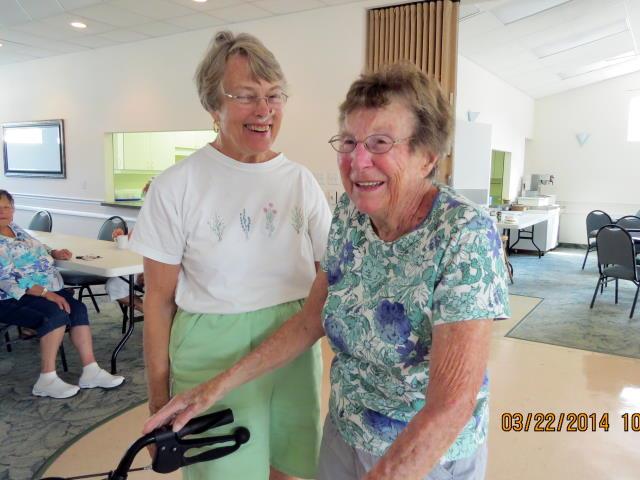Coffee and Doughnuts with Muriel Lyon <br>
Photos by Nora Szabo - Slide 21