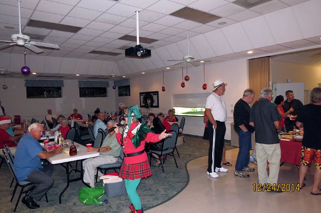 Christmas Eve 2014 <br> Photos by Nora Szabo - Slide 21
