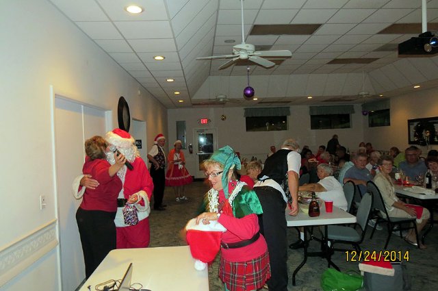 Christmas Eve 2014 <br> Photos by Nora Szabo - Slide 28