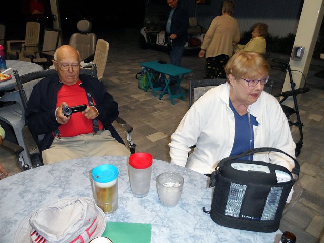 Christmas Tree Lighting Party Nov 30 2018 - Slide 4