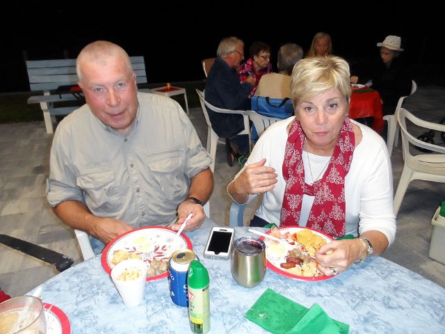 Christmas Tree Lighting Party Nov 30 2018 - Slide 12